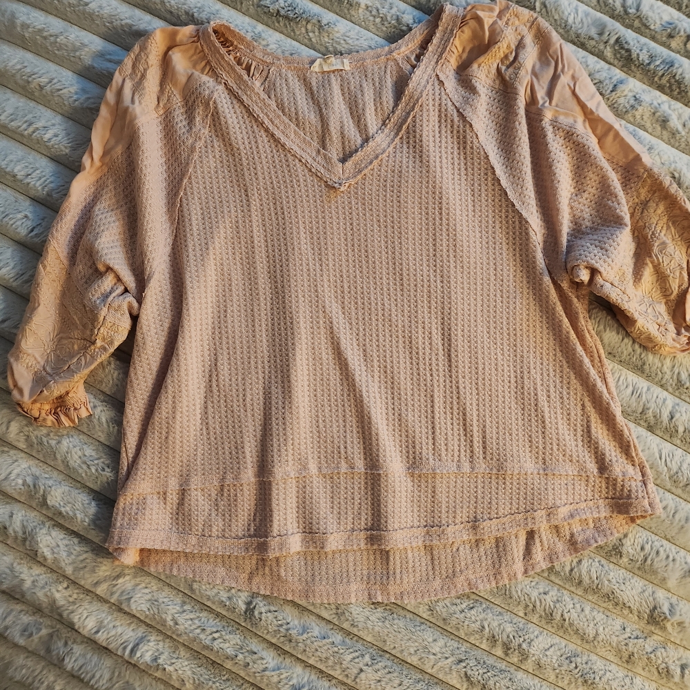 In Bloom Light Pink V-Neck Textured Blouse